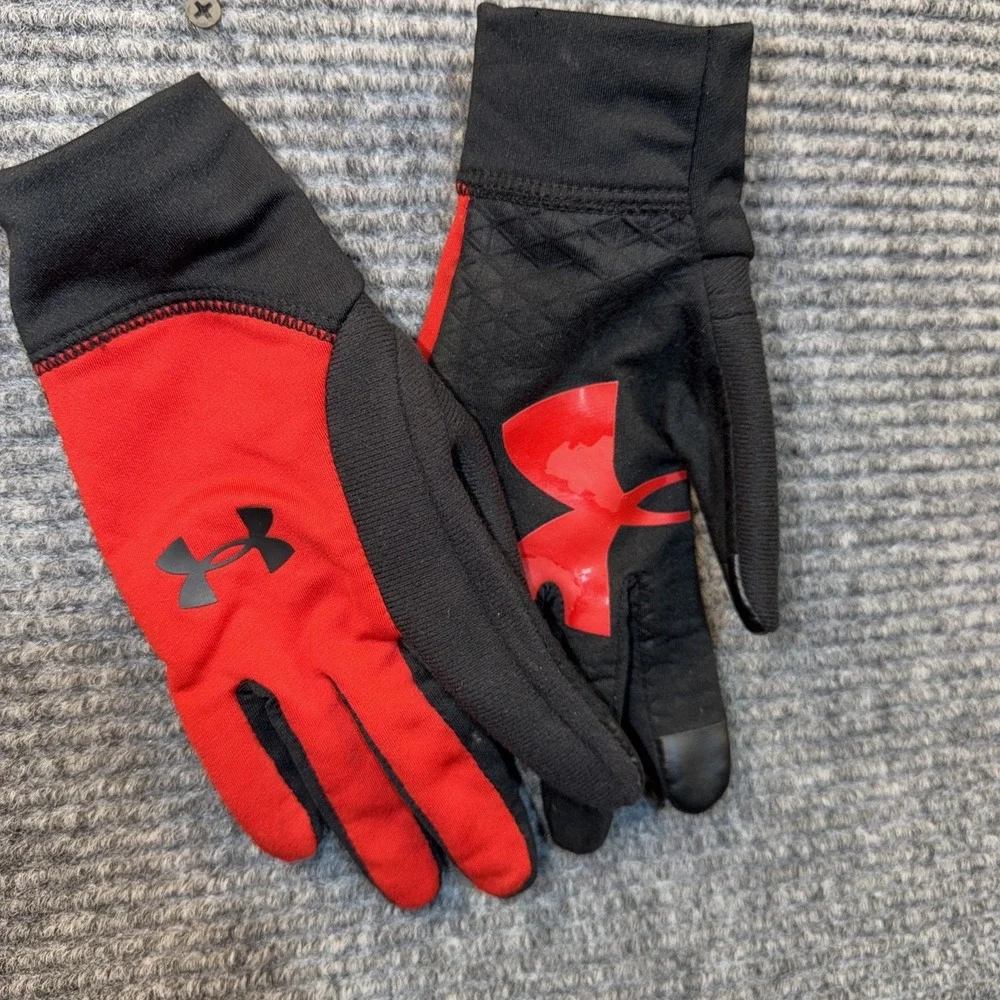 Under Armour youth boys MD sports gloves football baseball black red SZ YMD/JM/M